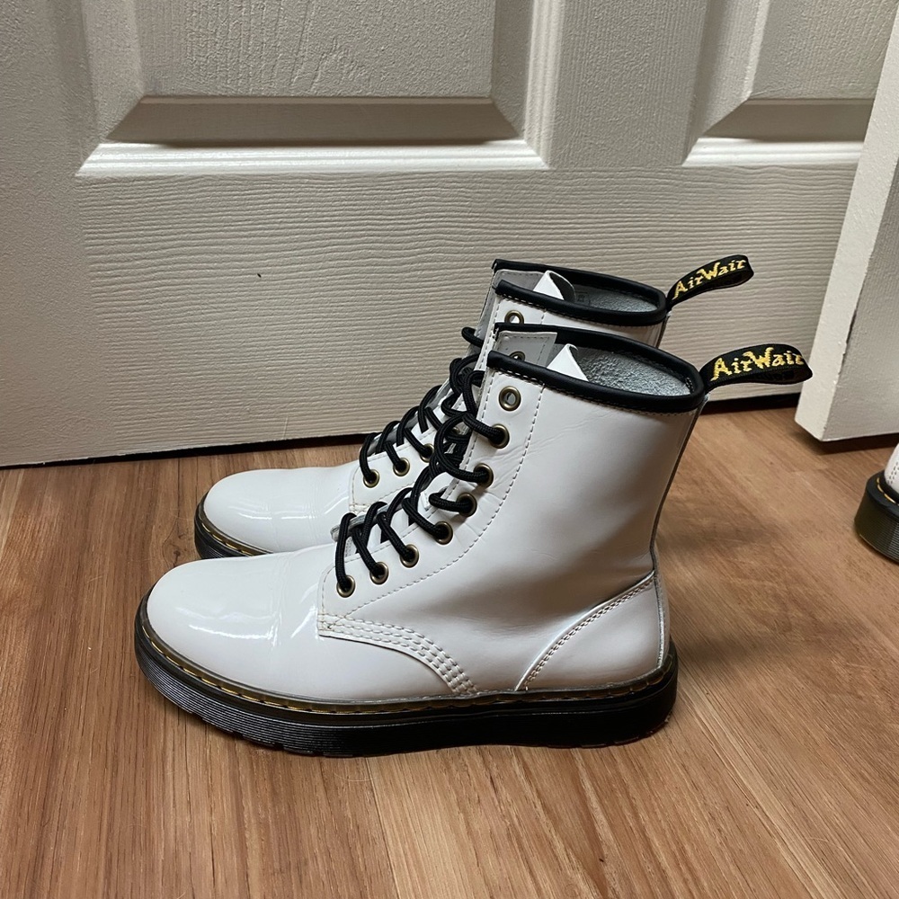 Dr. Martens Women’s Patent Leather Boots Bundle 1460 And Zavala Sizes 8 And 7 - Picture 7 of 10